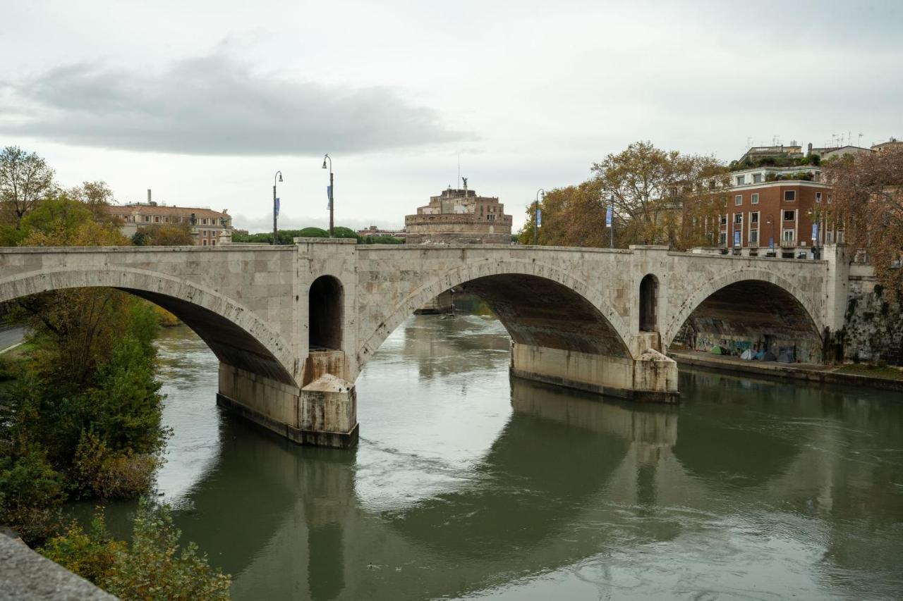 A Due Passi Da S.Pietro E Castel Sant'Angelo Loft Gianicolo Apartman Róma Kültér fotó